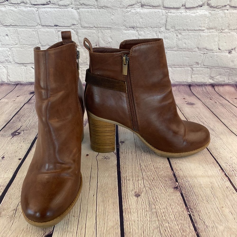 Target Faux Leather Brown Block Heel Ankle Boots - Picture 2 of 9